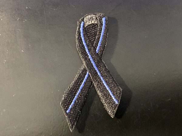 The Thin Blue Line - velcro ribbon patch/ Klett Schleife