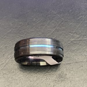 Police Ring "The Thin Blue Line" - Wolframkarbid-Stahl (schwarz brüniert) – Bild 3